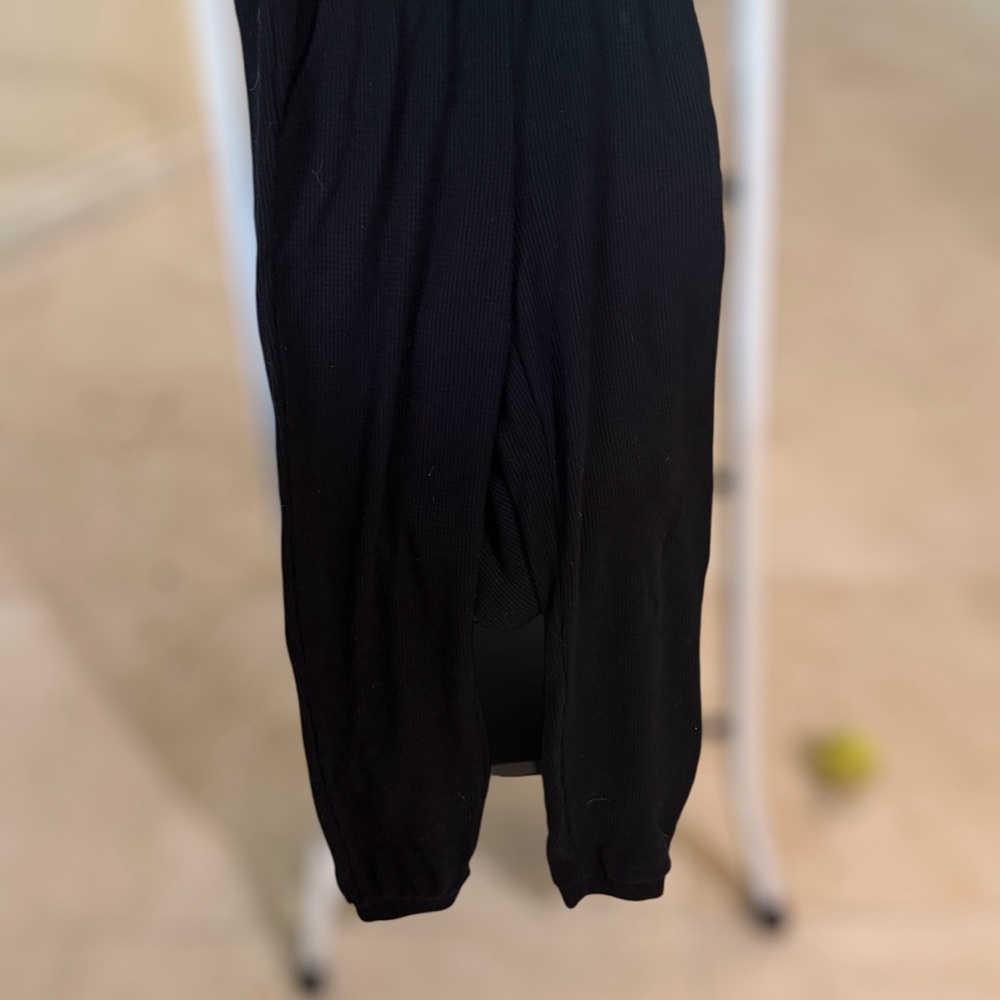 ALO Yoga Black Ribbed Track Joggers